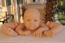 Laura by Adrie Stoete~ Kit