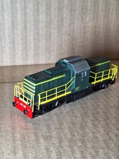 TIMISHOARA 705 LOCOMOTORE DA MANOVRA FS D 143 3010 VERDE A STRISCE GIALLE