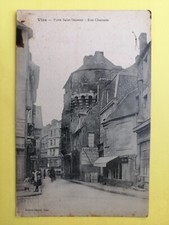 cpa Normandie VIRE Porte St SAUVEUR Rue CHAUSSÉE Au bon marché " ALFRED PIGEON "