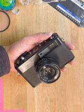 Yashica MG-1 35mm Telemetro -
