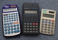3 X Calcolatrici Rotte Per