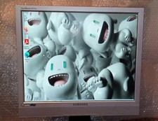 Monitor LCD Schermo PC Samsung SyncMaster 913TM 48,3 cm (19 pollici) + Cavo VGA