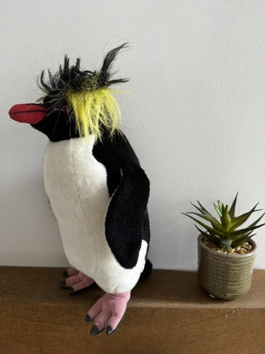 Rockhopper penguin kosen - by,