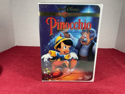 Walt disney pinocchio - disney’s,