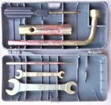 CASSETTA SCATOLA CHIAVI ACCESSORI FIAT EPOCA VINTAGE INCOMPLETA C19