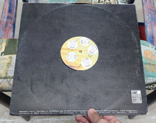 Naïve – Looking 4 Happiness DISCO VINILE LP 33 GIRI 12" V2 – VVR5014816 ITALY