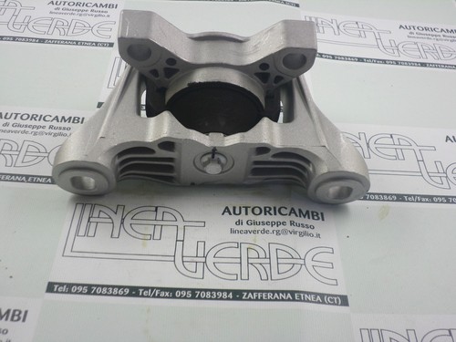 Supporto motore anteriore - supporto,