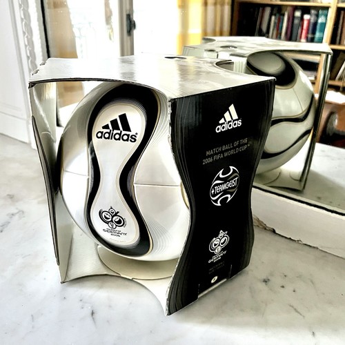 Ballon officiel coupe monde - coupe, du