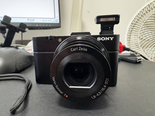 Fotocamera sony cyber shot - fotocamera,