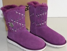 NEW UGG Uggs Bailey Botton