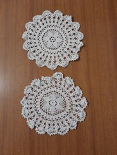 Coppia centrini tondi lavorati