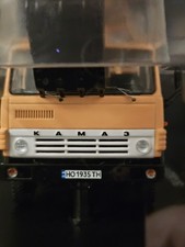 modellino dell'auto KAMAZ EO -