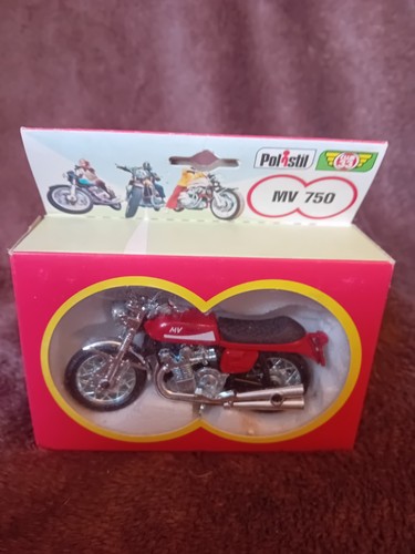 Polistil augusta 750 - 1:24,
