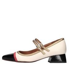 HIKA Décolleté CHIE MIHARA