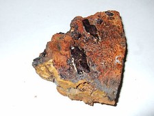 Minerali grezzi - -,