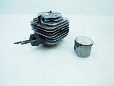 CILINDRO E PISTONE MOTORE MOTOSEGA HUSQVARNA L65 A 65 L 65 USATO BUONO