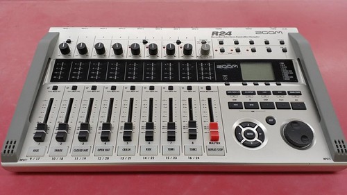 Zoom r24 registratore - r24,