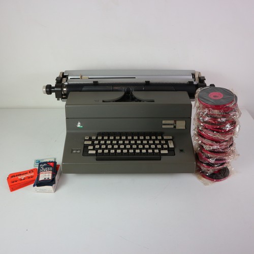 Macchina scrivere olivetti - da,