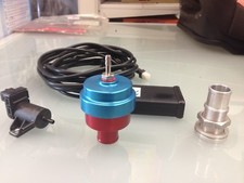 Valvola pop-off per motori