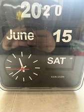 Horloge murale à rabat Flip