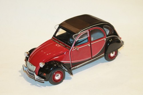 Solido auto in metallo - 1:18,
