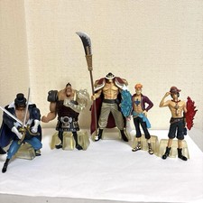 One piece whitebeard pirates - one,