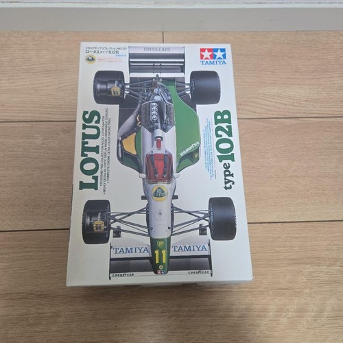 Tamiya lotus type - 102b, f1