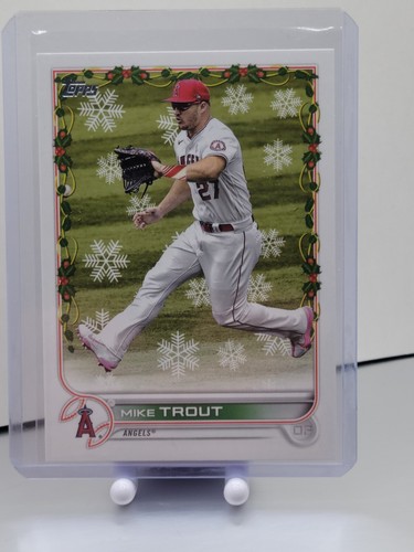 2022 topps holiday mike - holiday,