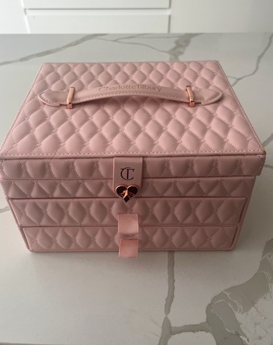 Charlotte tilbury cuscino talk - charlotte,