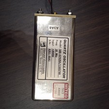 Oscillatore al quarzo Wenzel 500-02420A / 116574A 10 MHz, +20 VDC, SMA (F)