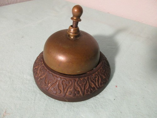 Antico servizio campanello