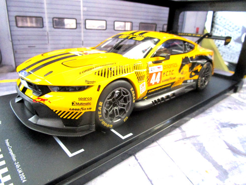 Ford mustang gt3 - le, mans