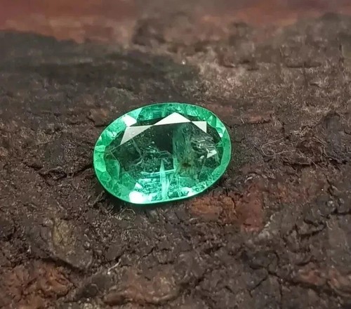 Verde smeraldo colombiano - aa++verde,