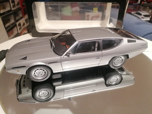 Autoart lamborghini - 1/18,