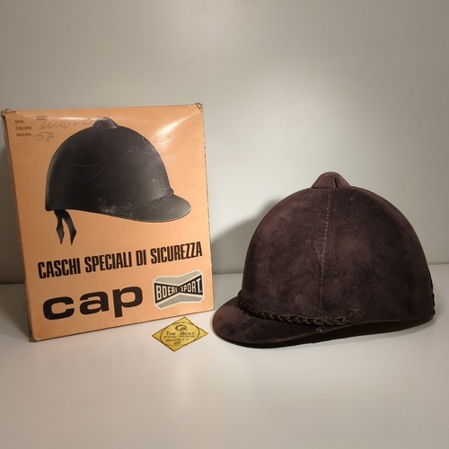 Casco per equitazione - , in