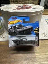 BATMAN BATMOBILE HOT WHEEL