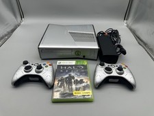 Microsoft Xbox 360 S Halo: Reach Limited Edition 250 GB console argento testata