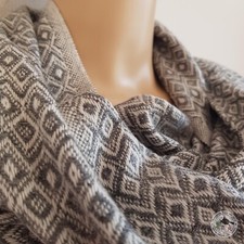 Sciarpa In Cashmere "Panchthar (धनुषा)" - Lavorata A Mano In Nepal, Unico