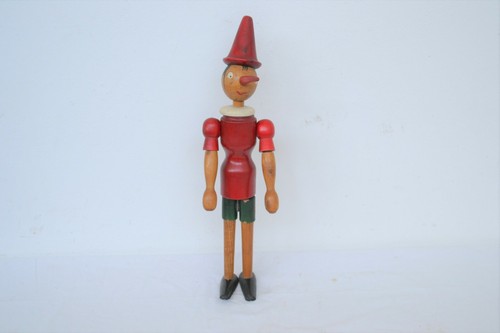 Vecchio pinocchio legno - vecchio,