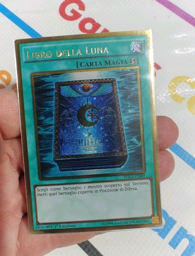 Libro della luna - yu-gi-oh,