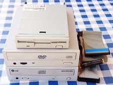 DVD Rom CD RW e Floppy disk