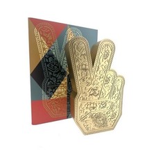 Sculpture Shepard Fairey 