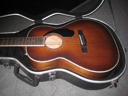 Fender paramount 220e parlor - paramount,
