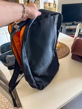 Zaino Timberland - porta computer , leggermente usurato dal poco utilizzo 