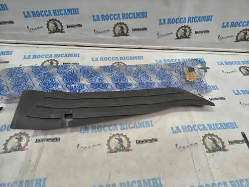 Tappeto destro vespa - destro, /