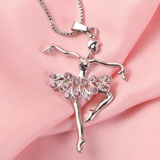 Collana con ciondolo ragazza