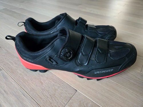Scarpe tacchetti taglia eu - 49,