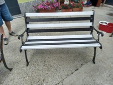 Panchina in Ghisa e Legno Verniciata -150 x 58 x 72cm