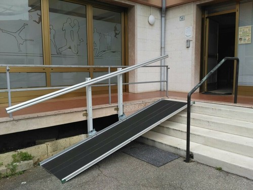 Rampa accesso per disabili - rampa, di