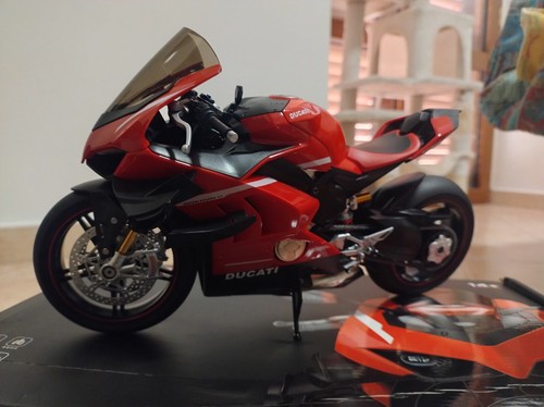 Ducati panigale v4s - v4s, 1/7